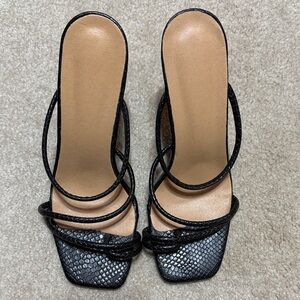 Elegant Black Strappy Women's Heels